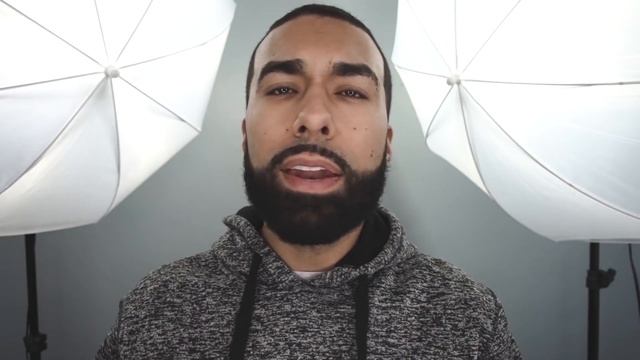 Это ВАЖНЕЕ мегапикселей! | Manny Ortiz русская озвучка