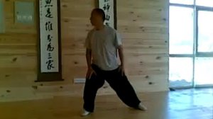 БАДУАНЬЦЗИН Юй Гоцян