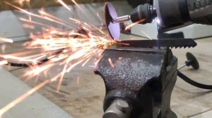 Никогда не выкидывайте сломанные полотна для электролобзика. Простой способ их восстановления.