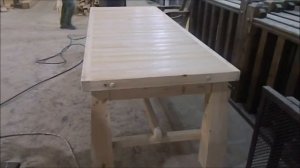 "Стол под старину"