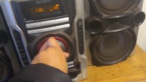 Sony genezi mhc-ec77