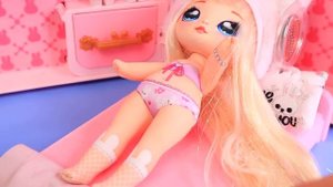 New Na Na Na Surprise Dolls Bedroom in Backpack ТЕМНАЯ vs СВЕТЛАЯ Девушка Челлендж! Мебель для Куко