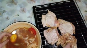 куриные бёдра с картошкой запечённые в духовке.