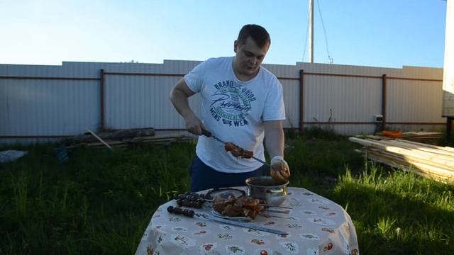 Шашлык из свинины. Рецепт обвалакивающего маринада