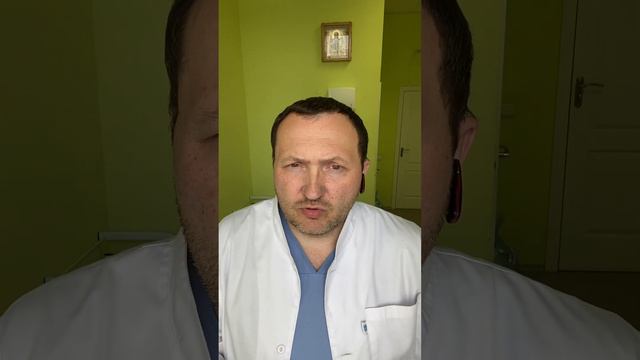 Чому одна людина хворіє від легкого вітру а іншу нічого не бере?