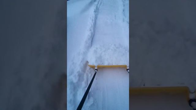 Купил лопату с колесами смотреть онлайн