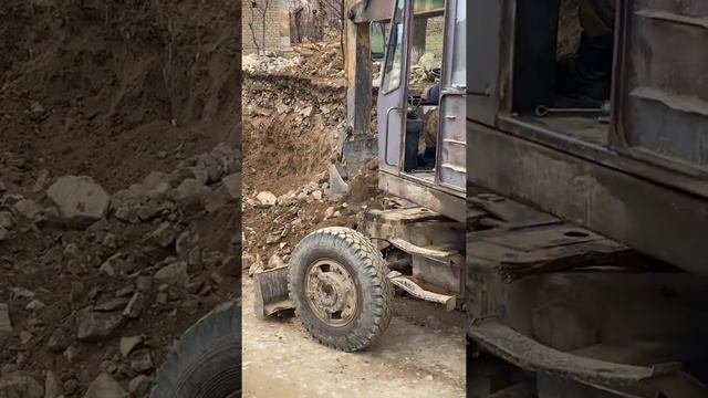 Ремонт дороги в Сарихавз республики Таджикистан 2021 году 2 смотреть онлайн