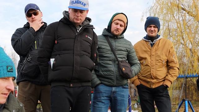 ФИДЕРНЫЙ ЗАБРОС на ПРАКТИКЕ! ОШИБКИ И ИЗЪЯНЫ ТЕХНИКИ! КАК не нужно забрасывать фидер! Рыбалка 2021!