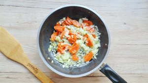 Уха из минтая с рисом