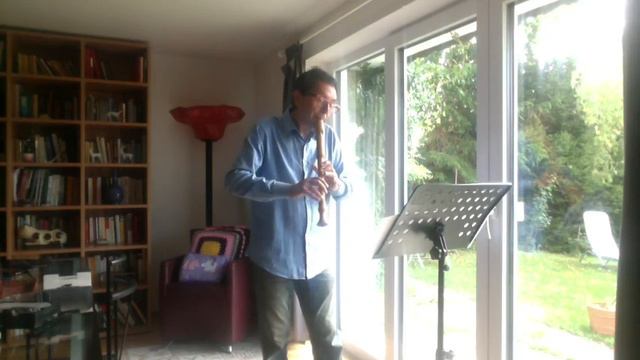 J. M. Hotteterre, 1719 Prélude 2 in g, flute /recorder смотреть онлайн