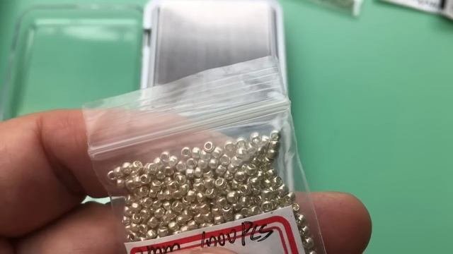 Японский бисер с Алиэкспресса. Круглый бисер 1.5, 2, 3 мм и 1,6 мм делика.