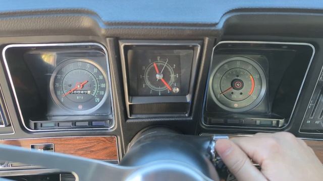 1969 Camaro Z/28 Rally Sport Garnet Red ''Cross Ram'' смотреть онлайн