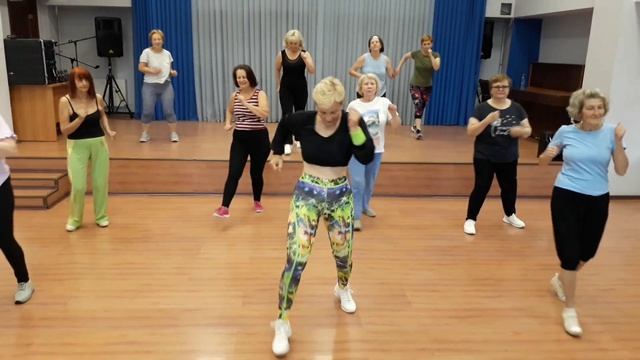 Танцы после 50.  Для настроения и похудения.