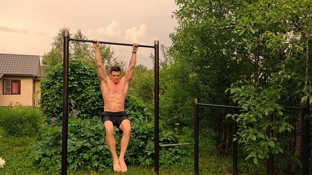 Как накачаться на турниках и брусьях в 43 года. Моя тренировка