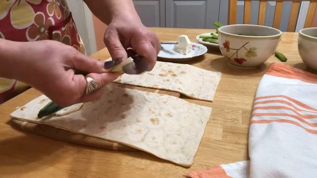 Бртуч - Роллы с сыром и зеленью из лаваша смотреть онлайн