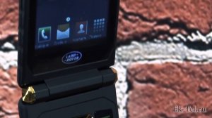 Обзор телефона Land Rover X9 Flip