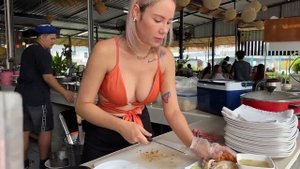 Who Is Thailand's MOST GORGEOUS Street Food Chef Of 2023_ You Decide!