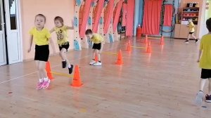 Физкультурное занятие с использованием конусов