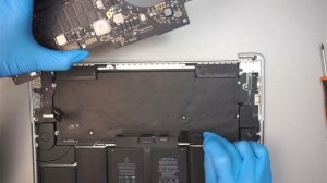 Macbook Pro 15 Entire Keyboard Battery Replacement