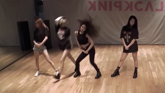 BLACKPINK - Boombayah dance practice mirrored