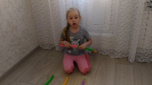 Собираю цветной хулахуп (детский обруч) :)