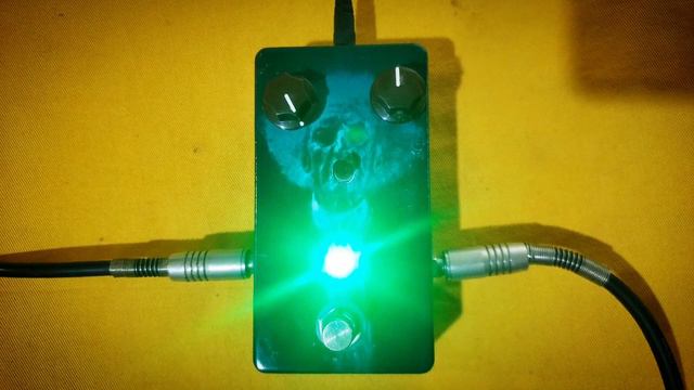 Ibanez Tube Screamer TS10 (Clone) смотреть онлайн