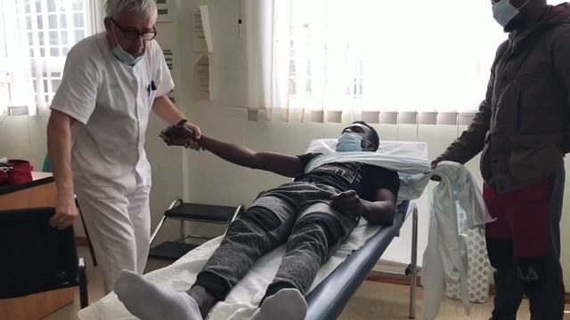 Вправление вывиха в плечевом суставе. Как я его вчера 14032021 вправлял.