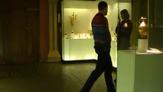 ЗОЛОТО, КАМНИ, ОРУЖИЕ И ДОСПЕХИ В ГОСУДАРСТВЕННОМ ИСТОРИЧЕСКОМ МУЗЕЕ смотреть онлайн