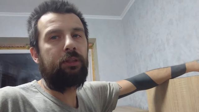 Буду освобождать спальню и перетаскивать все на кухню смотреть онлайн