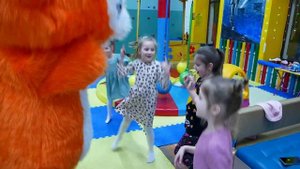 Лисичка Лулу видео с праздника ?Веселое поздравление?