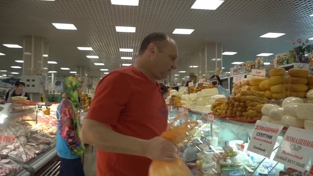 РЫНОК с Лазерсоном #1| Центральный рынок Сочи - выбираем сыры, специи и маринованные овощи