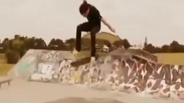 Bam Margera Skate Edit смотреть онлайн