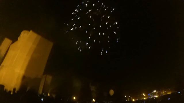 Салют.9-Мая.Новосибирск.Монумент славы.