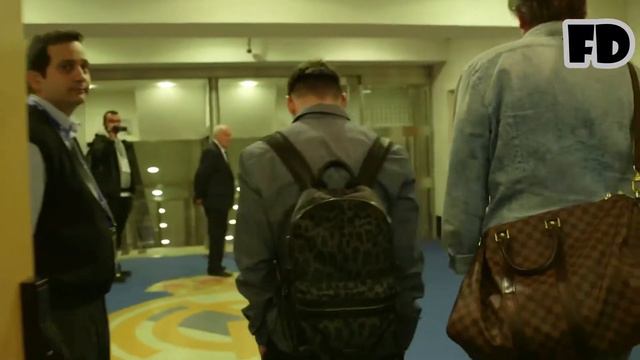Один день в жизни Месси - FC Barselona Leonel Messi)