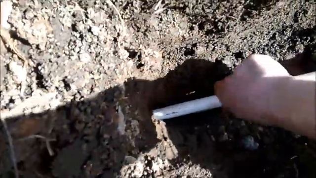 Прокладка электрического кабеля под садовой дорожкой/ Прокол под дорожкой
