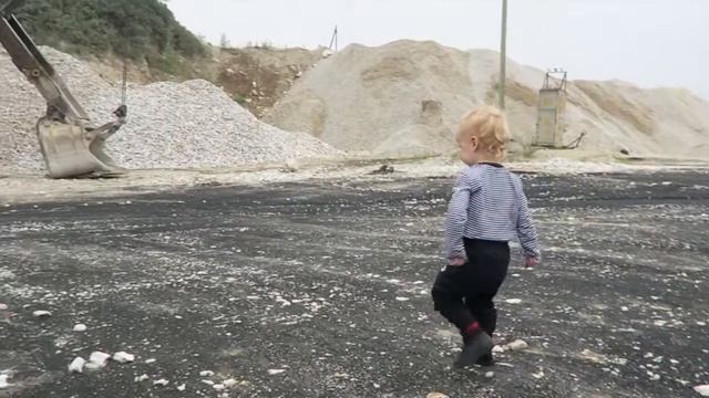 Красоты УРАЛА. Черемшинский карьер. смотреть онлайн