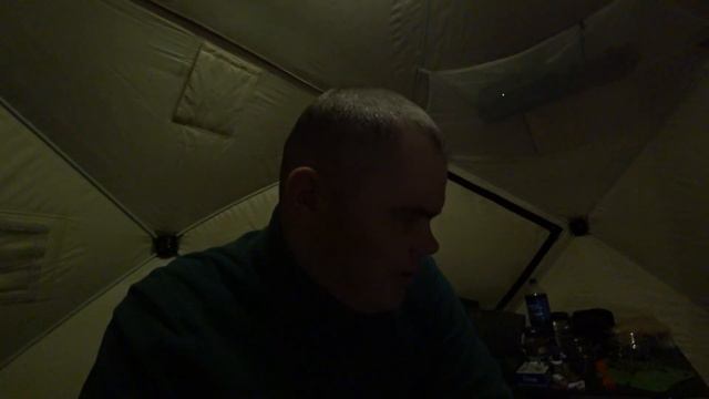 Рыбалка без преукрас)))Один на льду с ночевкой.В поисках леща..ну или подлещика) смотреть онлайн