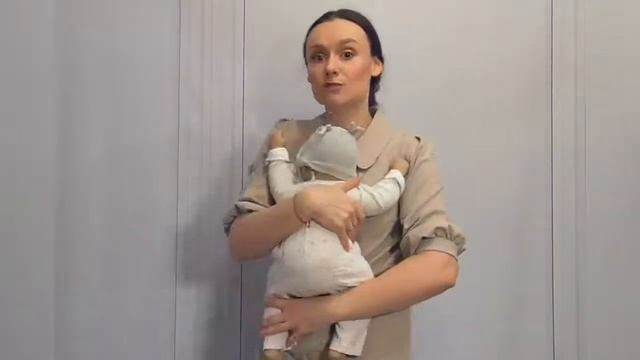 Ребенок не сидит в слинге? Рассказываем, что нужно сделать