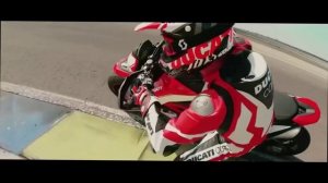 Гипермотард DUCATI HYPERMOTARD 950SP. Рекламный ролик.