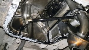 Ремонт поддона Nissan Pathfinder r51 2.5 турбодизель. Провернуло резьбу.