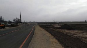 МОСТ НА ПЕРЕКРЕСТКЕ СТАРОТИТАРОВСКАЯ - ВЫШЕСТЕБЛИЕВСКАЯ/НАЧАЛО МОСТА/СТРОИТЕЛЬНЫЕ БУДНИ