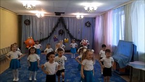 Младшая группа Д/С 37  танец Кап кап