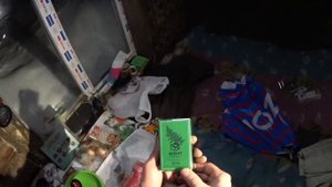 Саня "Леший" в гостях у Лешего в избе.