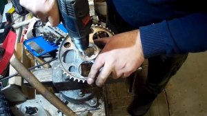 Мотосамокат из хлама за пару вечеров