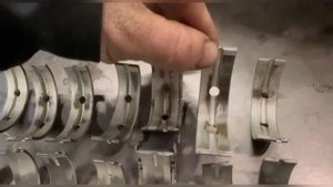 Ремонт ДВС N57 - растянута цепь ГРМ, замена масляного насоса и коренных вкладышей, шлифуем коленвал