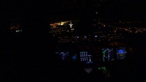 Cockpit - Boeing 747-400 Autoland at Liège-Bierset Airport EBLG, Belgium