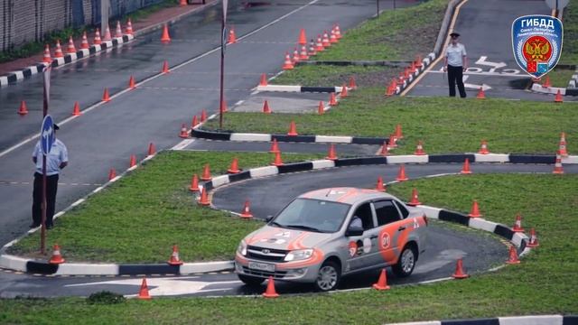 Как правильно сдавать площадку  Экзамены в ГАИ  ГИБДД на avtodrom.pro