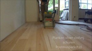 Maple vloer schuren, v-groeven schoonmaken en polijsten