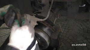 замена датчика износа тормозных колодок