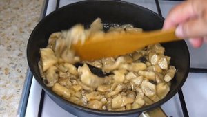 Как правильно приготовить грибы с картошкой/  Самый быстрый и вкусный рецепт с грибами!
